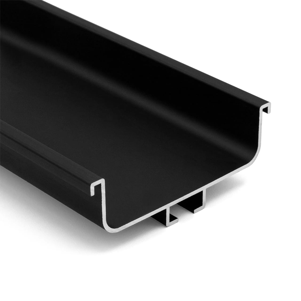 C-Shaped pull handle